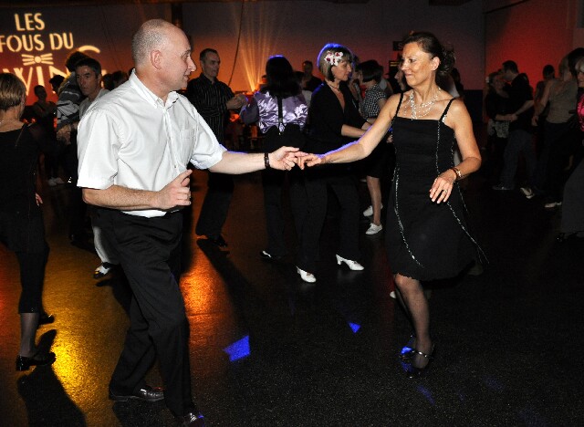 min 2008 11 08 fous swing 384